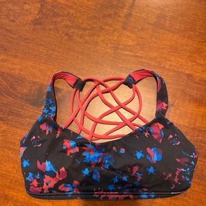 Free to be wild sports bra top